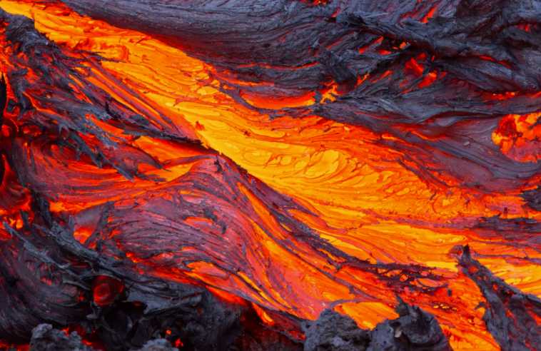 ویژگی های شیمیایی سنگ آتشفشانی بازالت