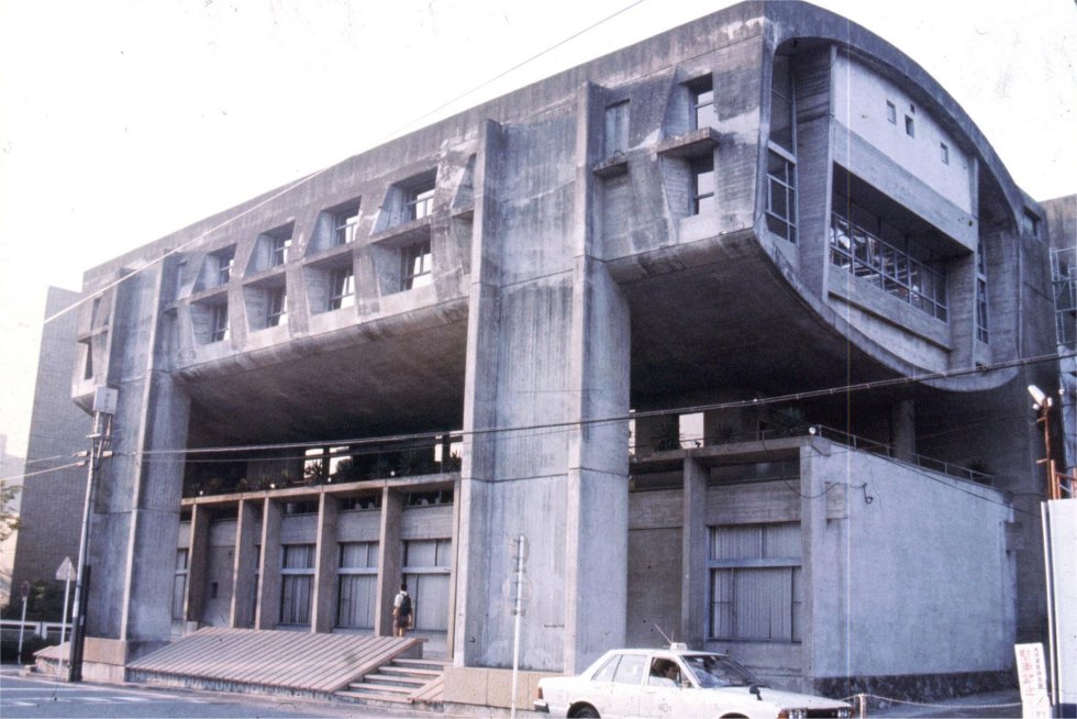 معماری بتنی مدرن ژاپنی